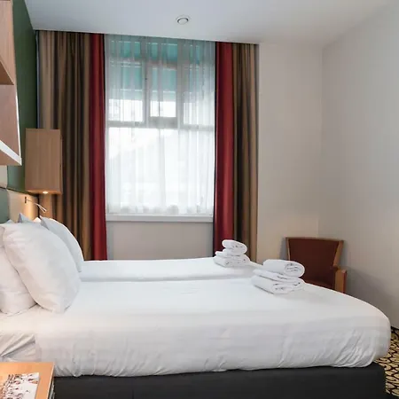 Savoy Отель 4*