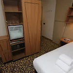 Savoy 4*